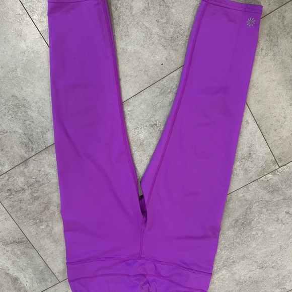 Athleta Sonar Purple Capri Leggings - Picture 2 of 4